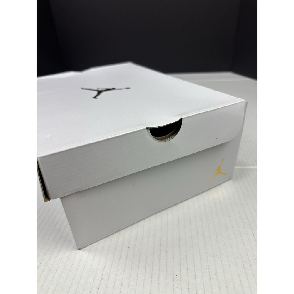 2020 Womens Nike Air Jordan Retro 1 "Lightbulb MID SE Shoes! Size 10 Extra Laces - Picture 4 of 16